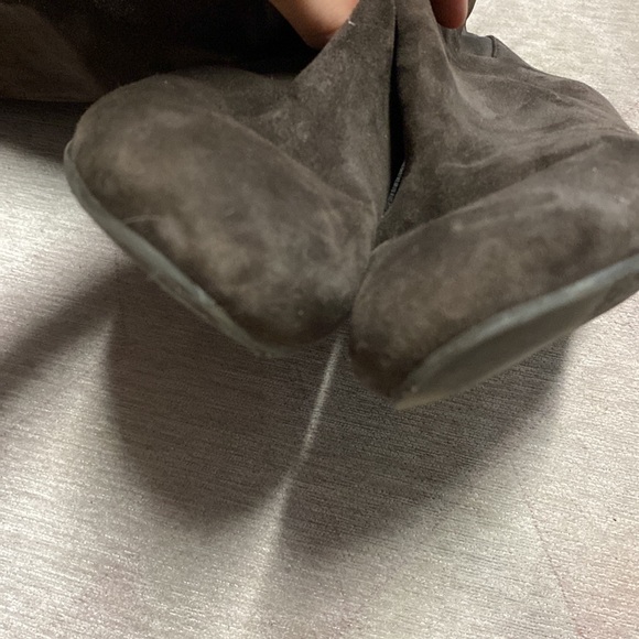 BCBG Suede Leather Indie Brown Knee High Wedge Boots 8 - Picture 7 of 12